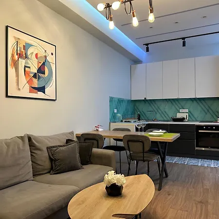 Picasso * Τίρανα