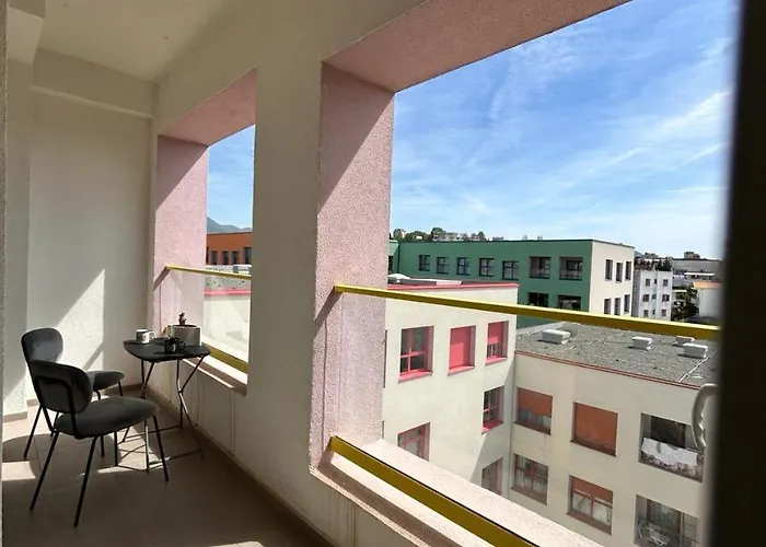 Picasso * טיראנה