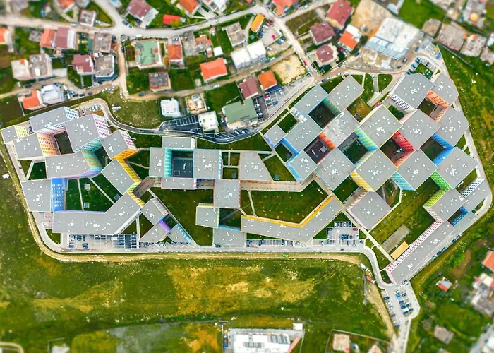 Picasso * טיראנה